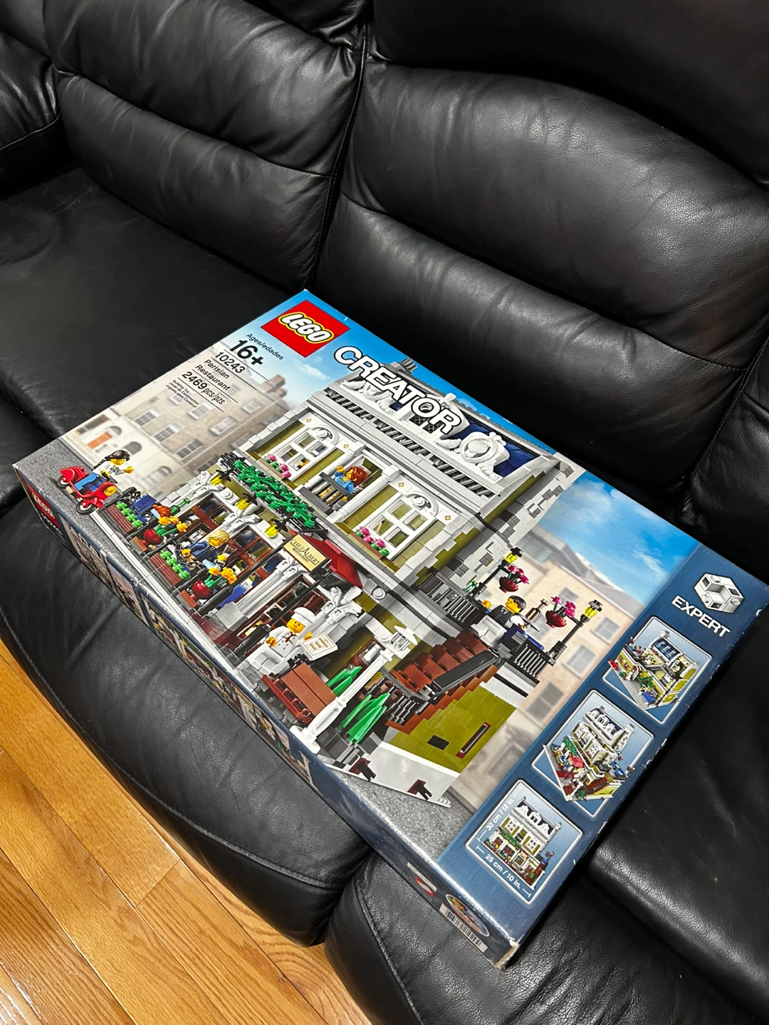 Lego Creator Parisian Restaurant