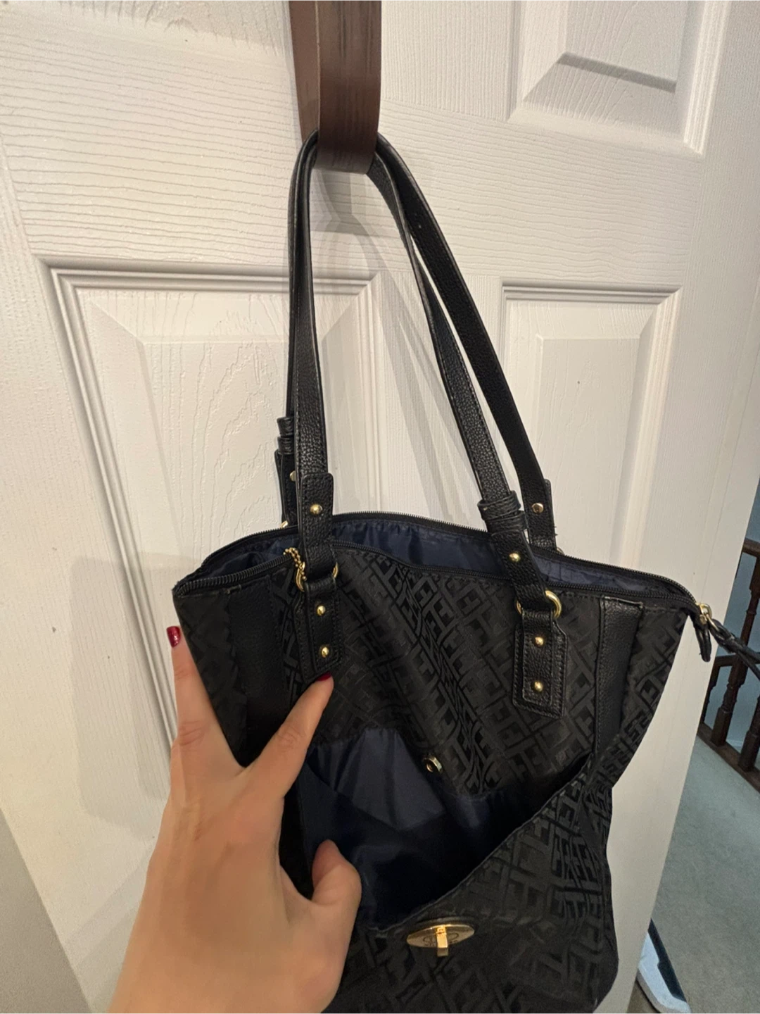Tommy Hilfiger Black Tote Bag - photo 5