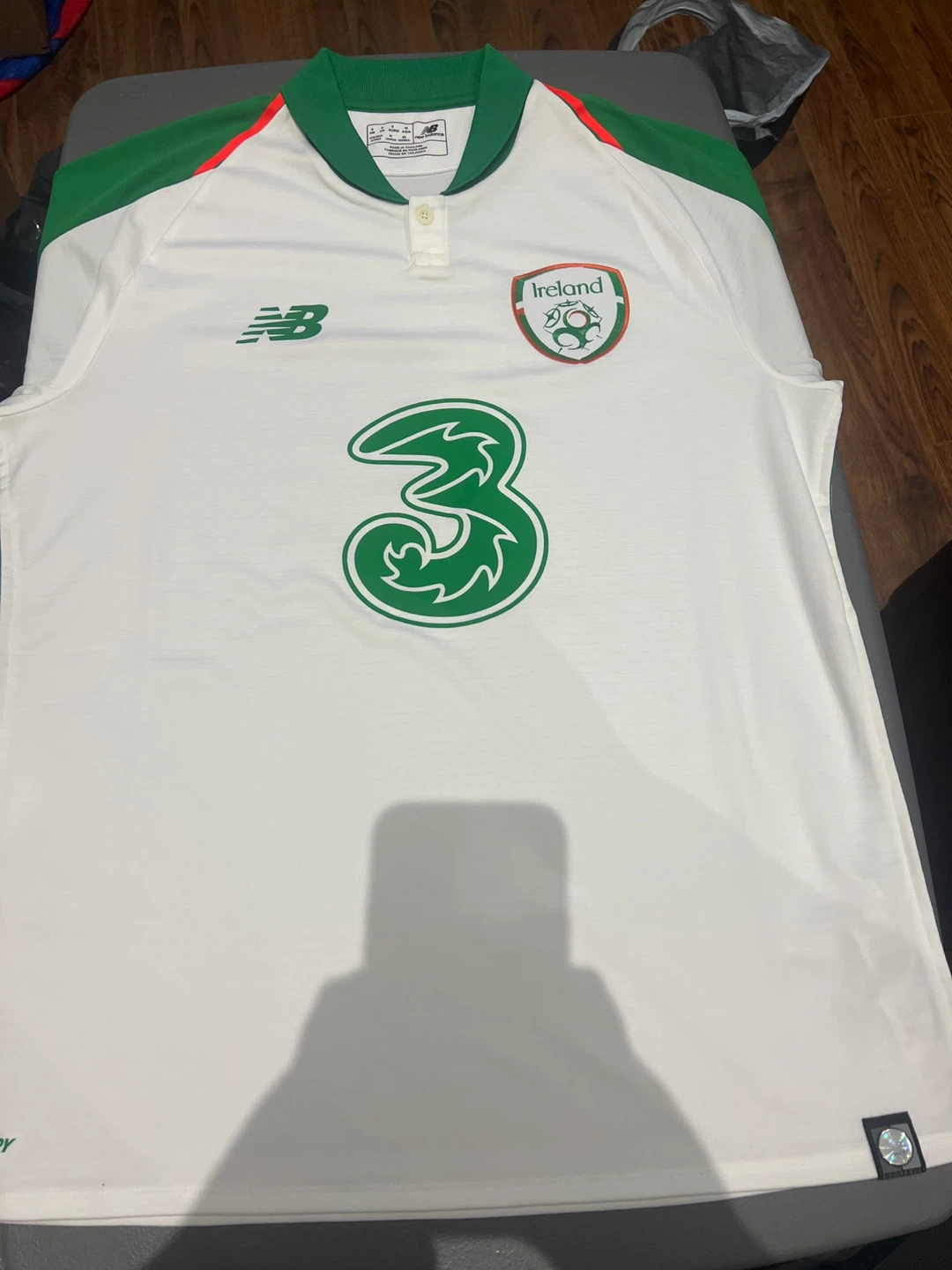 Republic of Ireland national soccer team's 2018-2019 away jersey