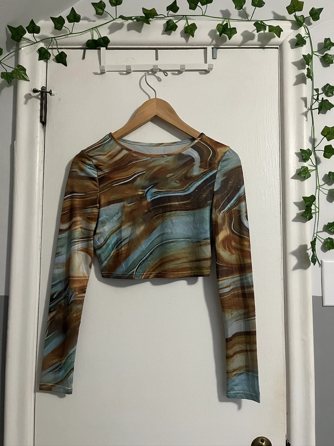 Long Sleeve Crop Top - XS