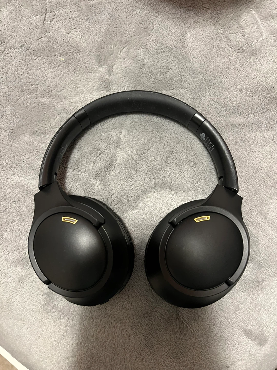 Wireless Noise Cancelling Headphones - Black