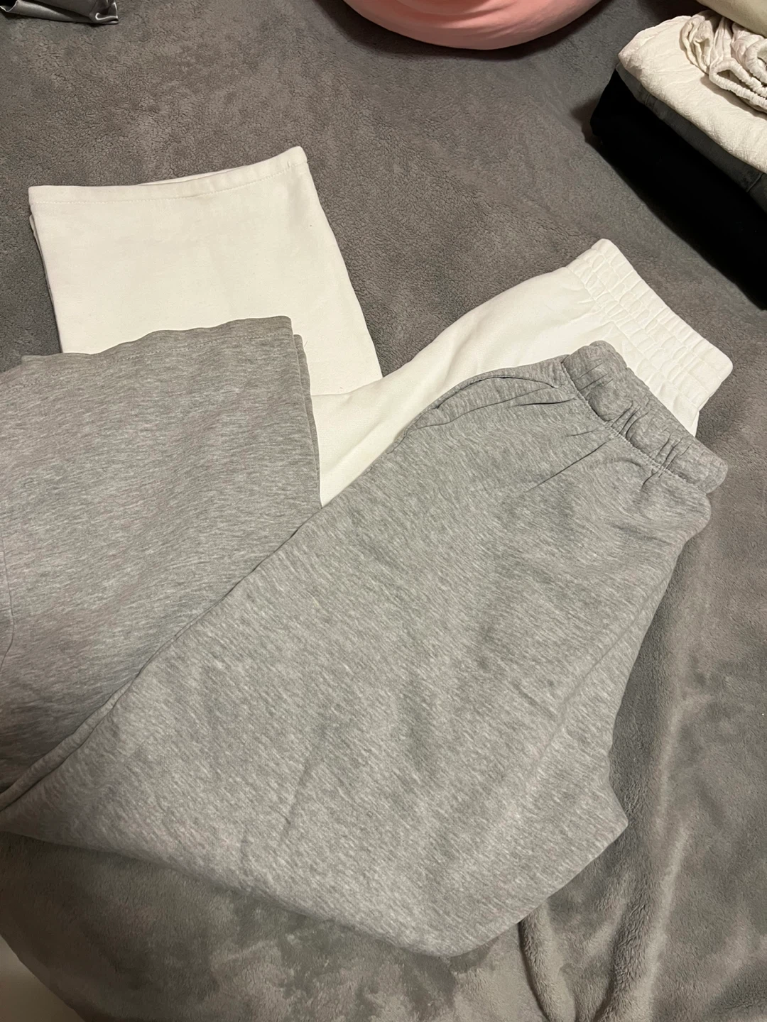 Sweatpants bundle including Aritzia