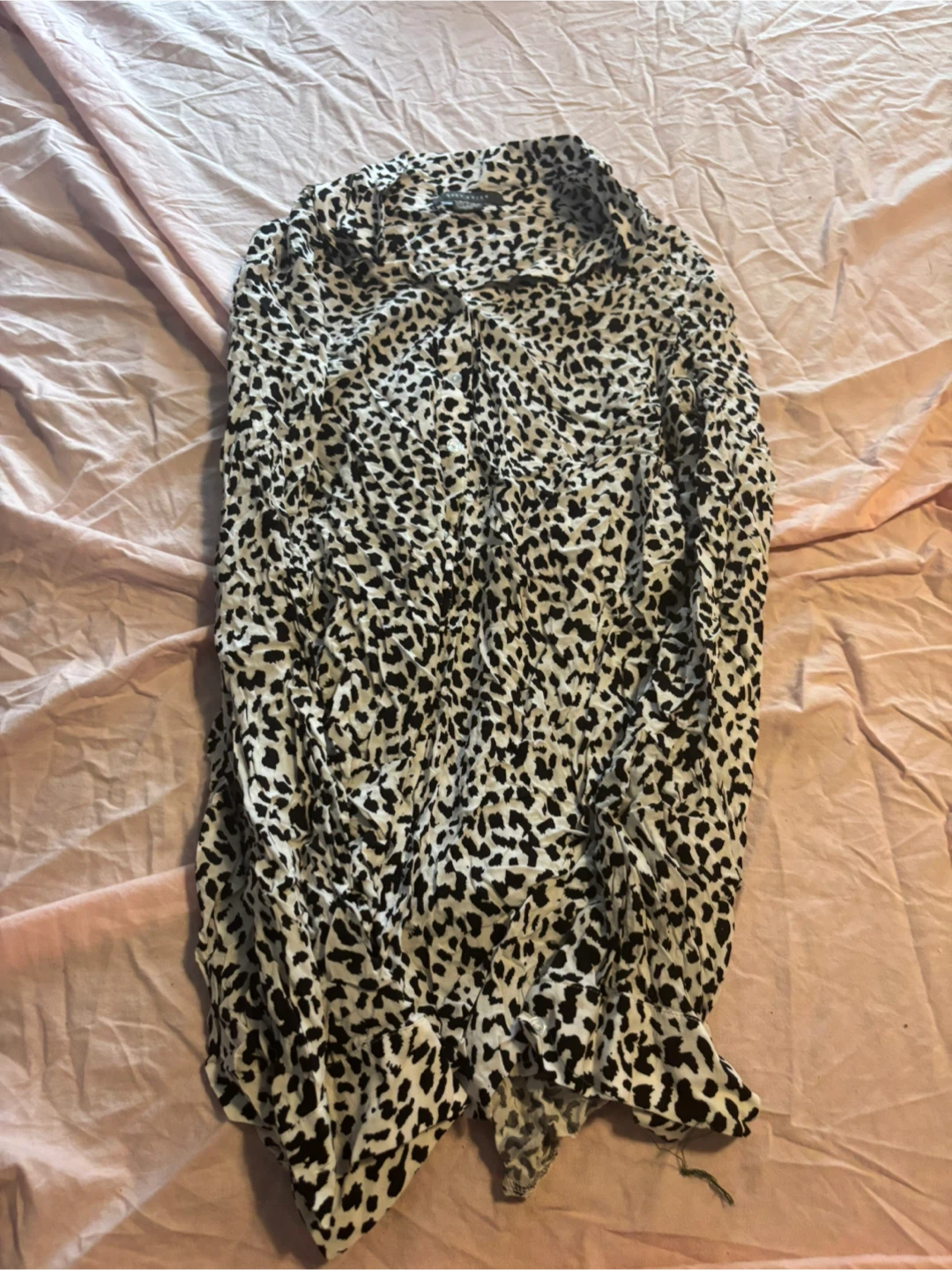 Suzy Shier L Shirt - Black & White