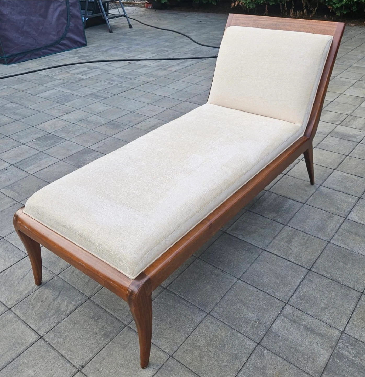 MCM chaise lounger