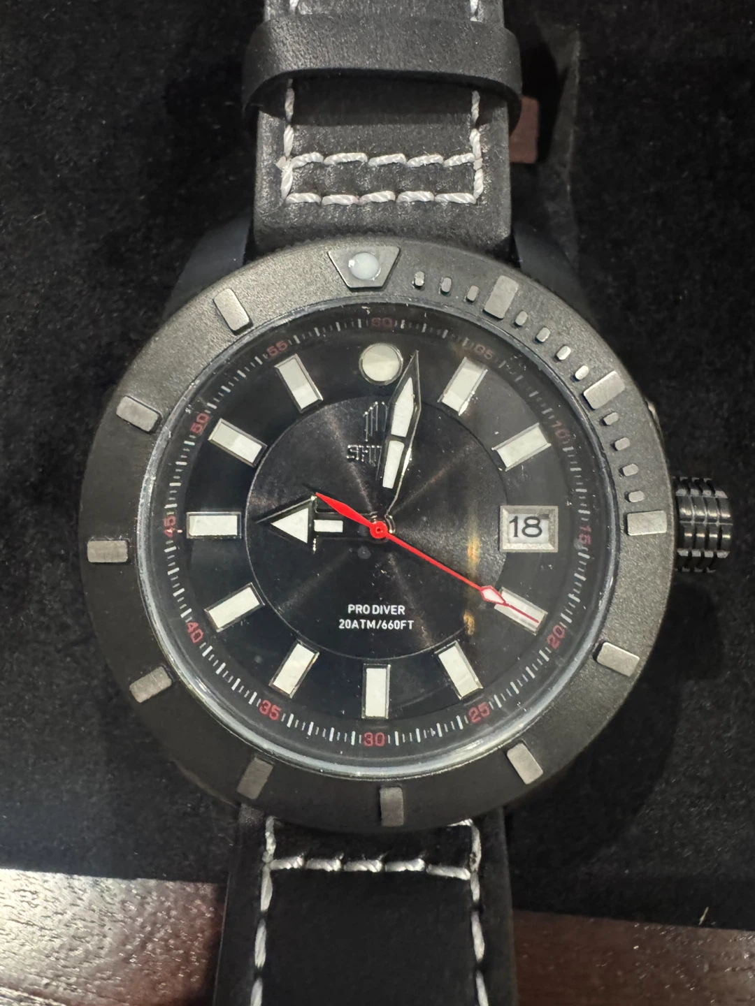 Shield Shaw Black Dial Watch - photo 3