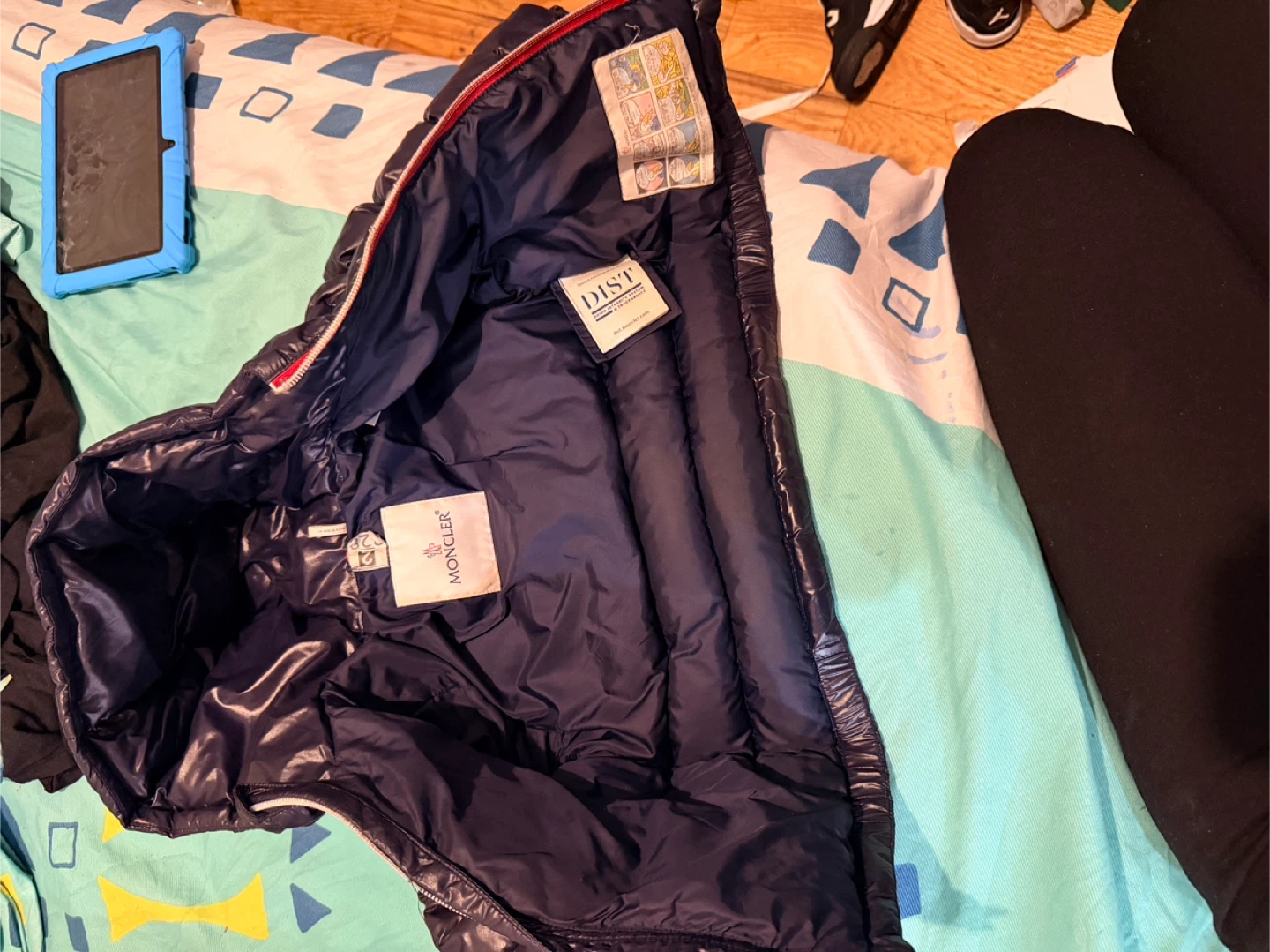 Moncler Down Puffer Jacket Size US 12/18 months - photo 2