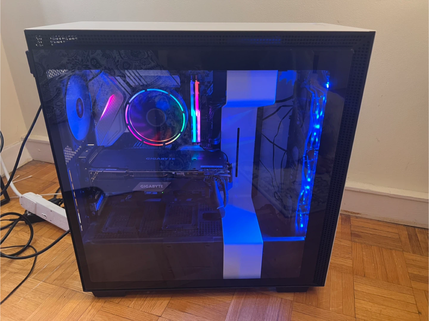 Gaming PC - Great condition (RTX 2070 Super) - photo 3