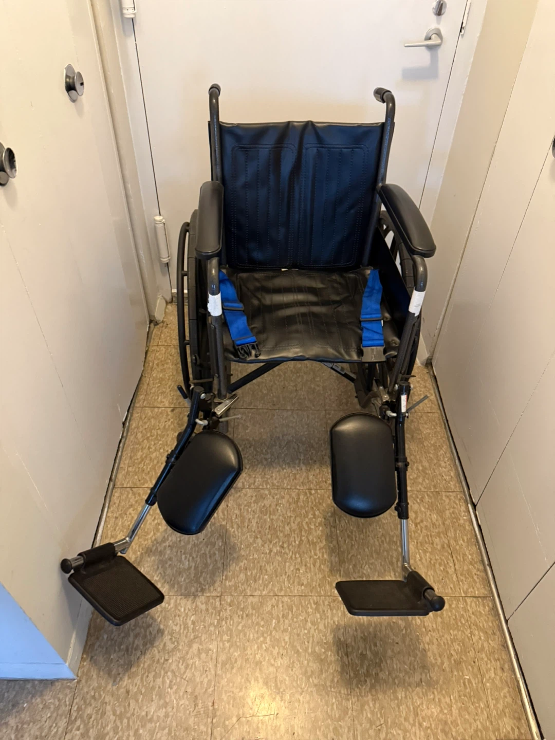Drive Silver Sport II Wheelchair - photo 2