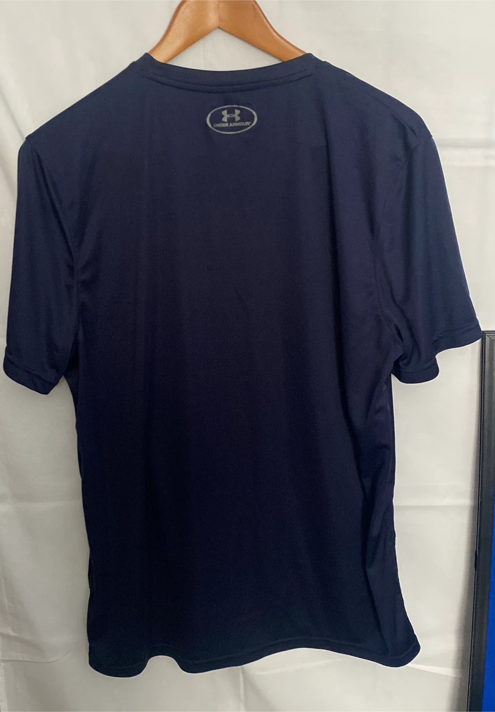 Heat Gear Underarmor T-Shirt - photo 3