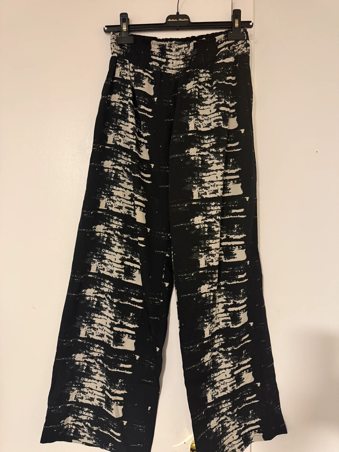 Deb Black & White Patterned Pants