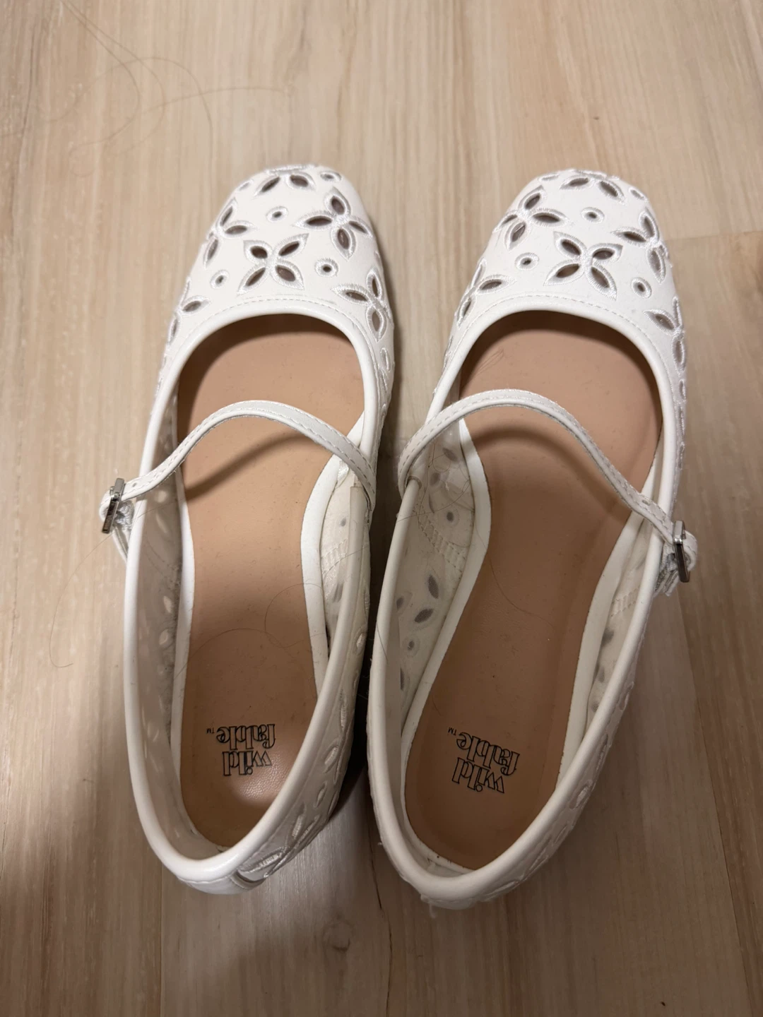 Wild Fable White Ballet Flats