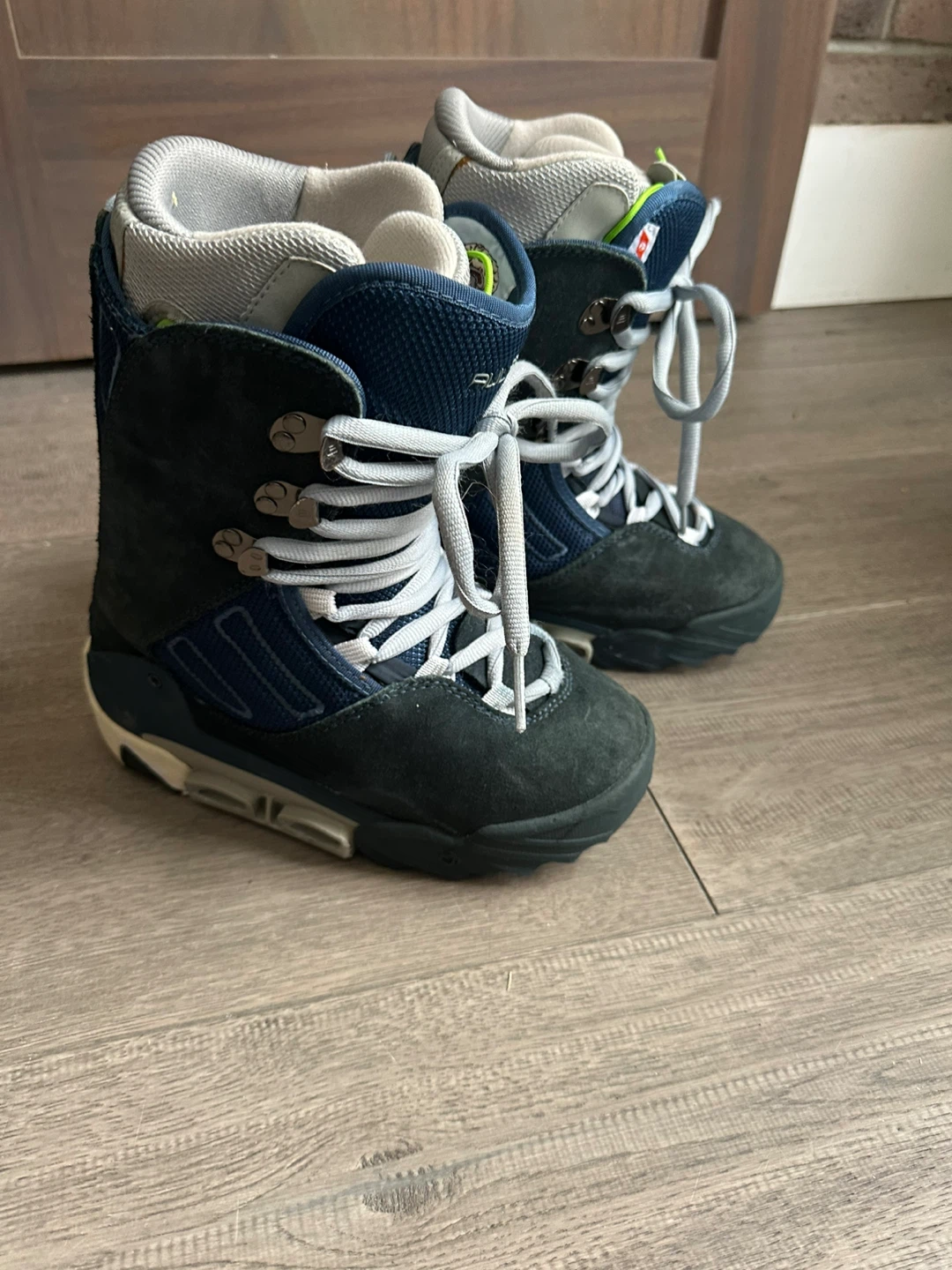 Women’s Burton Ruler SI Snowboard Boots & Step-in bindings US 7 - photo 4