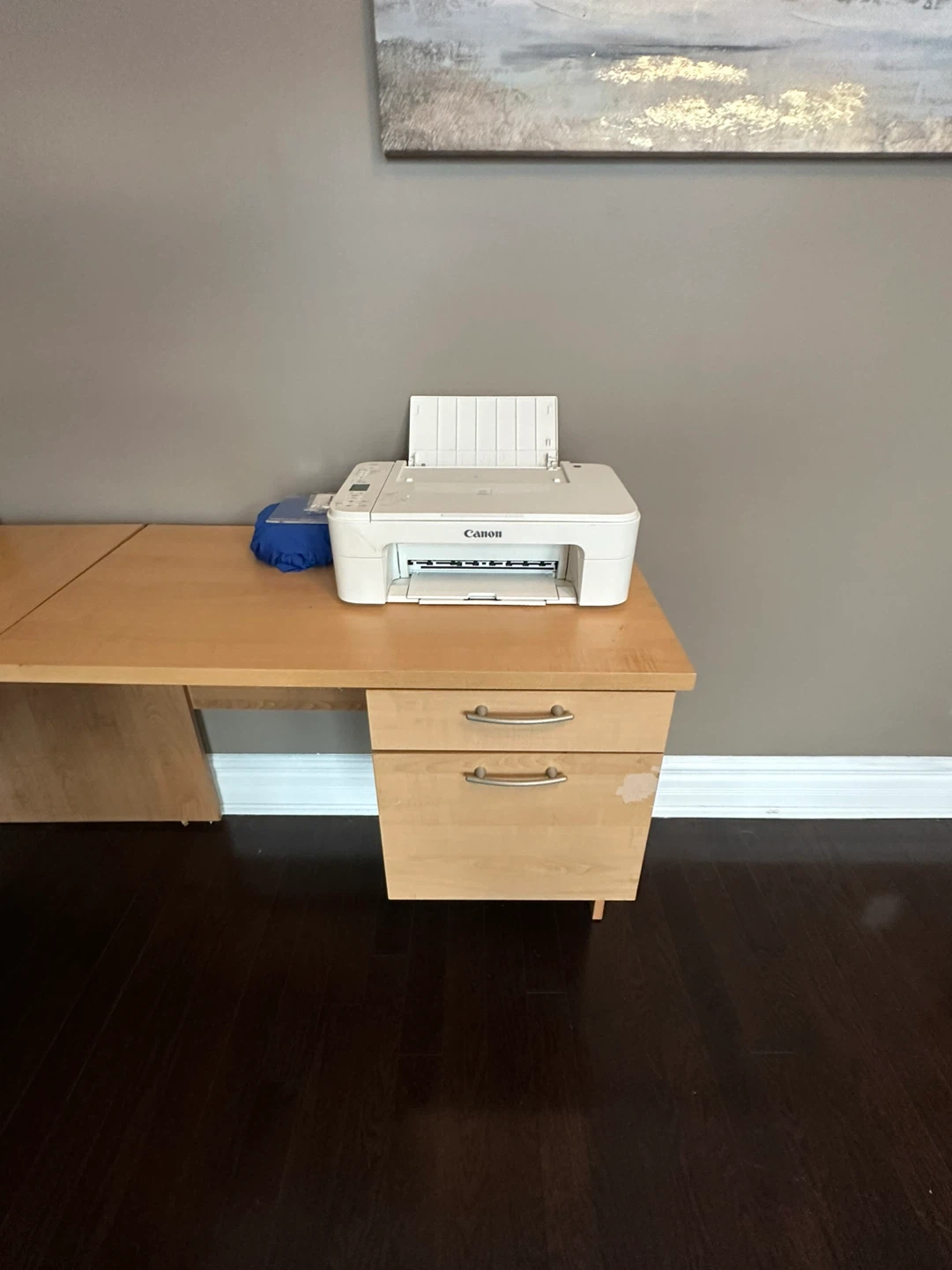 L-Shaped Wooden Desk with Hutch - photo 4