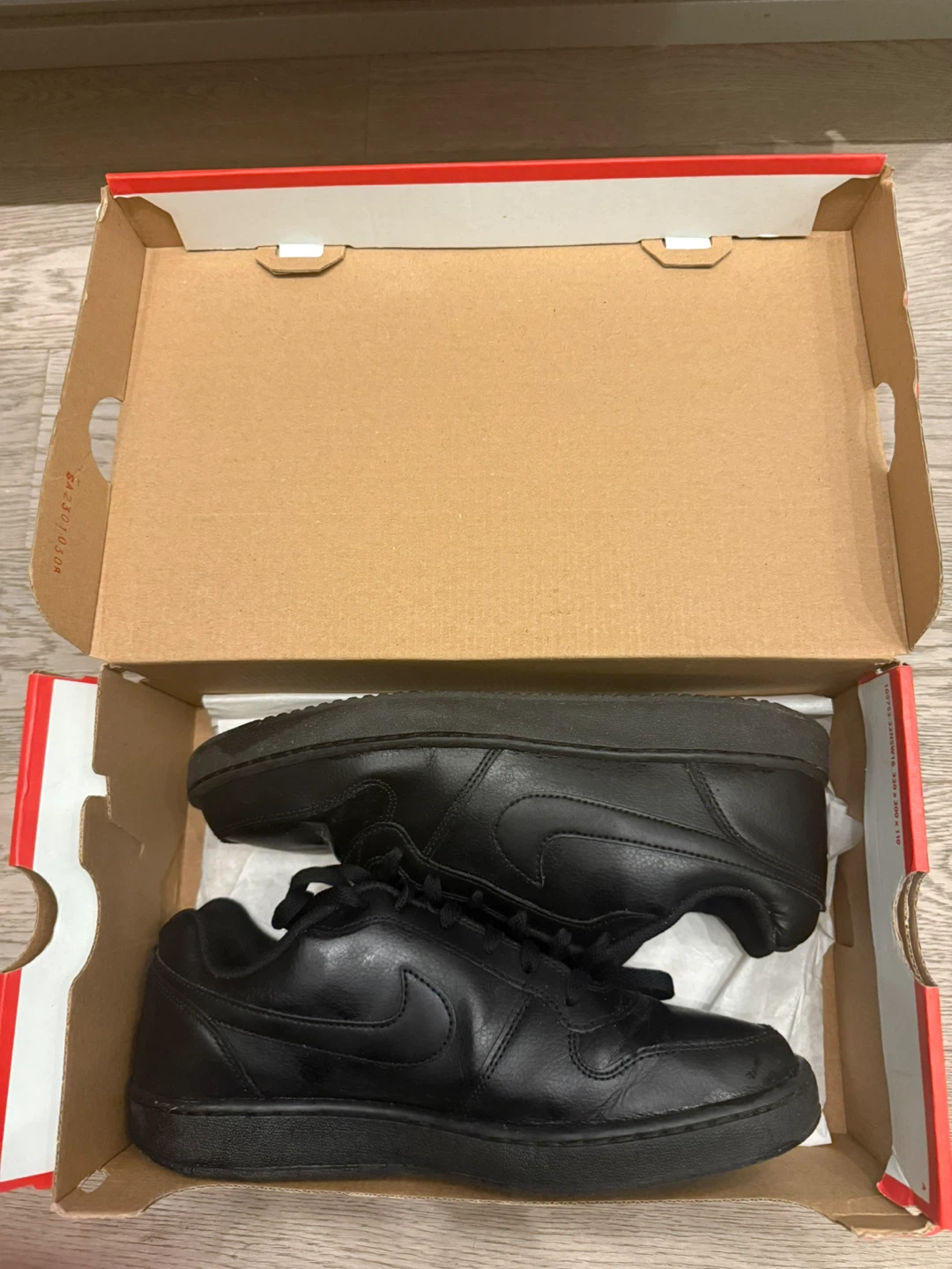 Nike Ebernon Low Sneakers