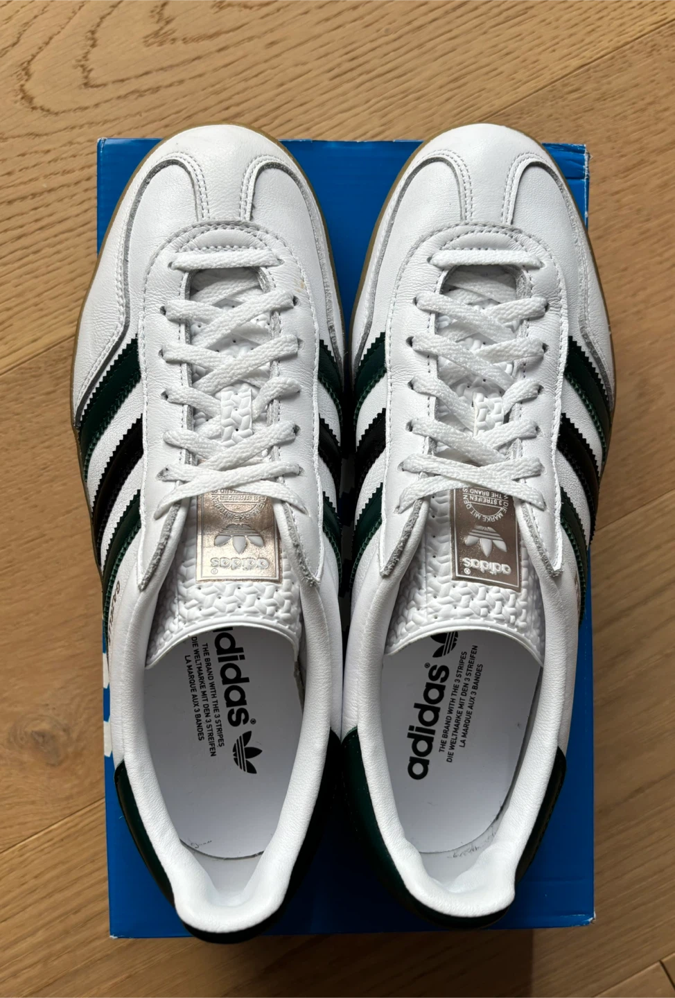 Adidas Women's Gazelle Indoor Shoes, White/Green, Size 9.5 - photo 3