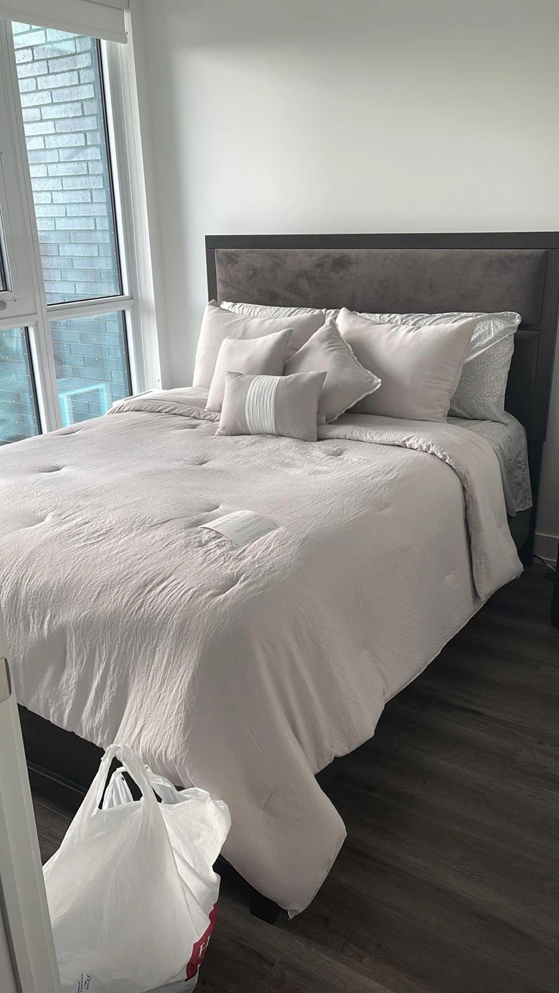 Modern Upholstered Platform Bed Frame – Queen Size