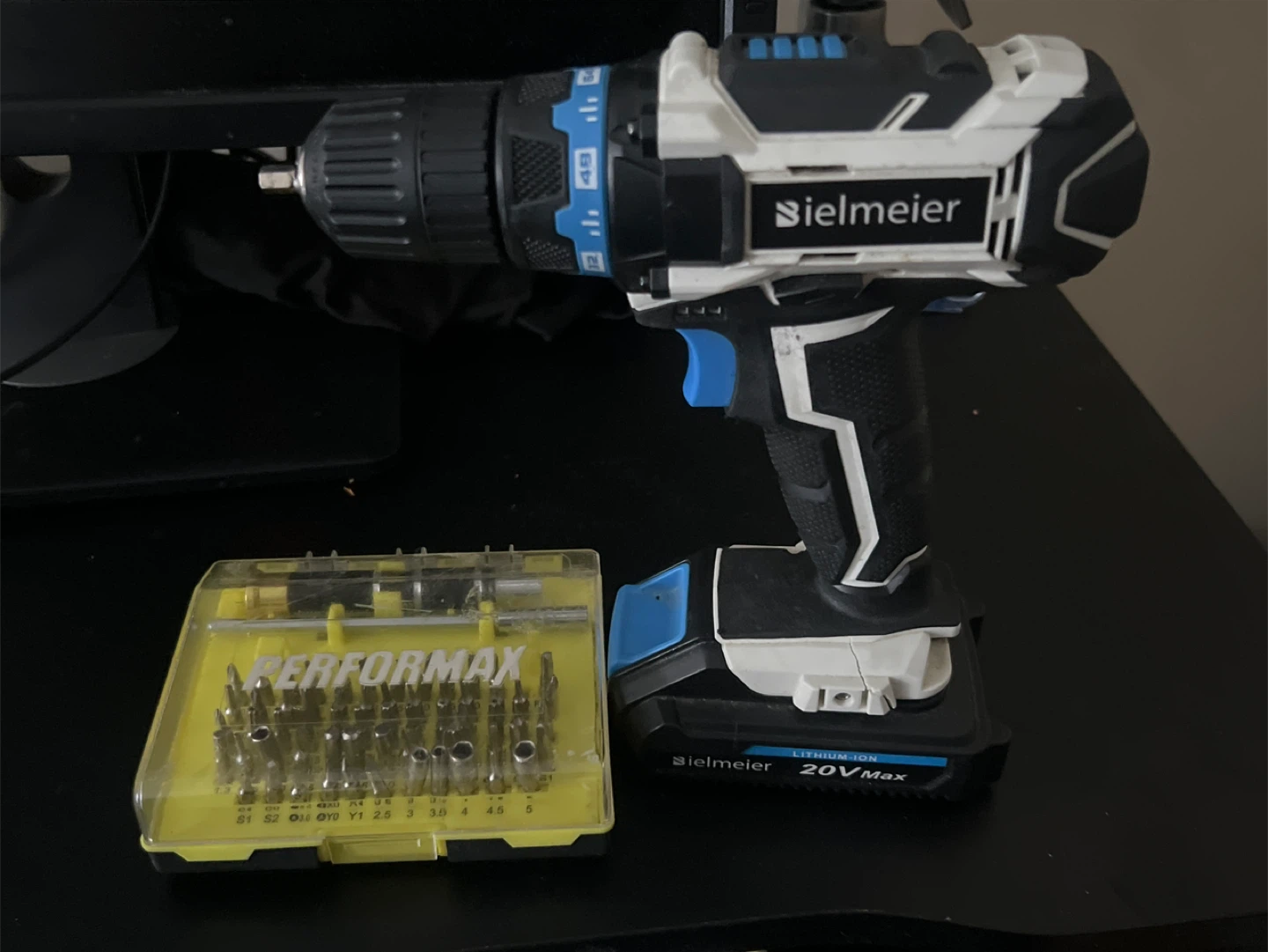 Bielmeier 20V Max Cordless Drill Set - photo 5