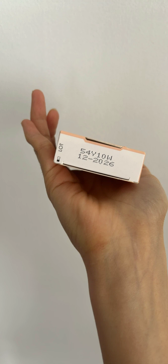 La Roche-Posay Anthelios UVMune 400 SPF 50+ Fluid - photo 2