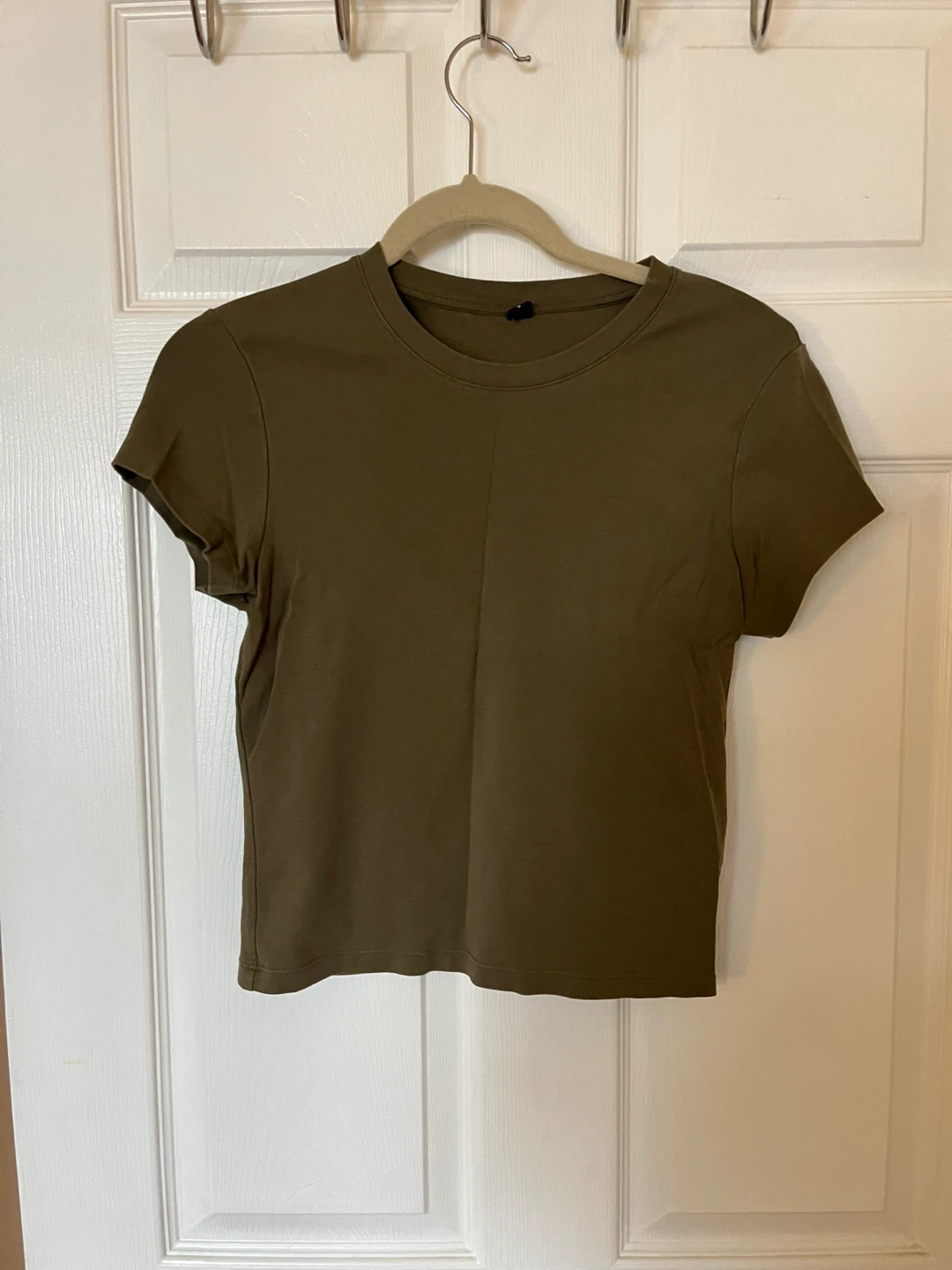 Women’s t-shirts and crop tops - photo 4