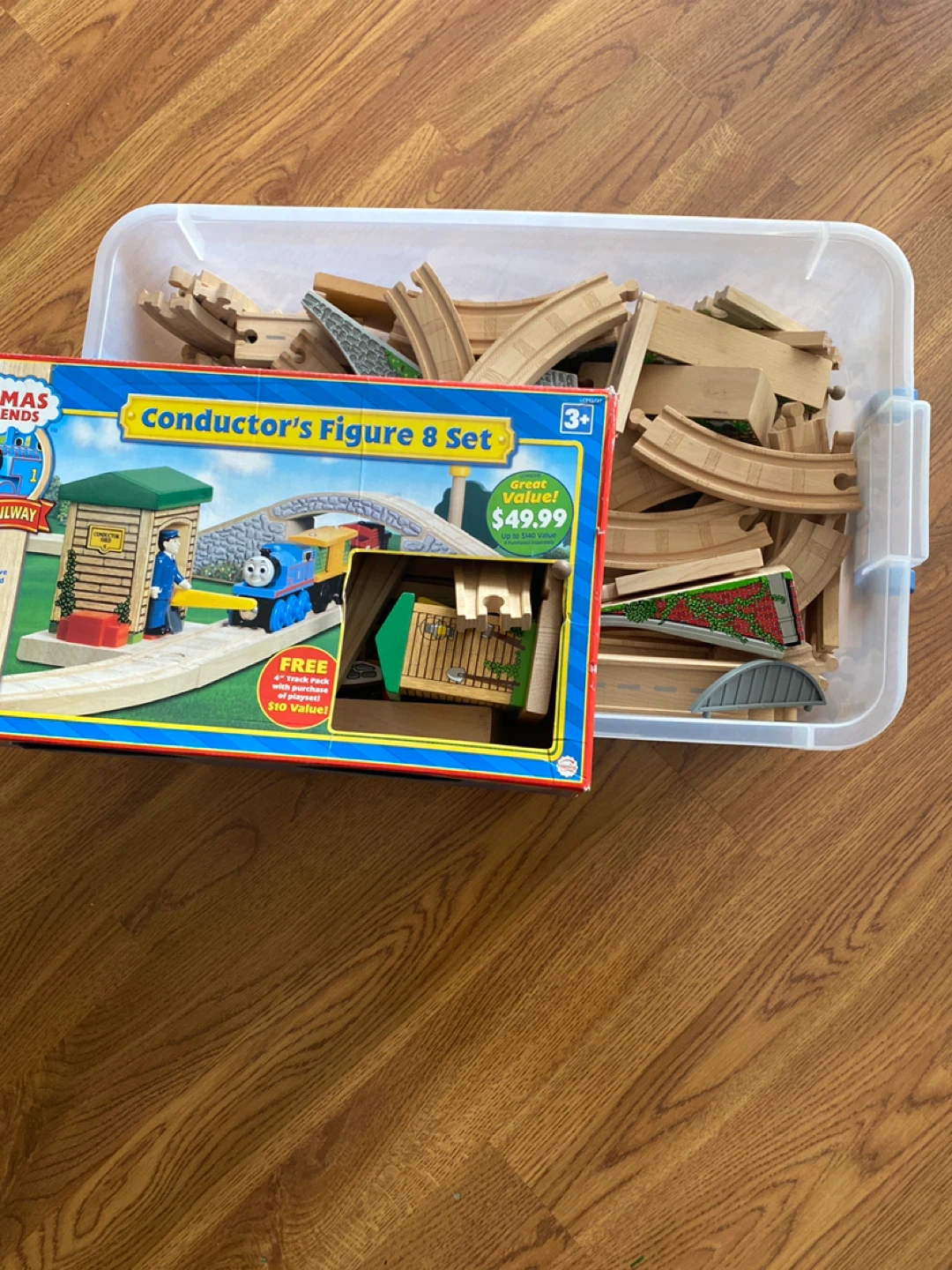 Thomas & Friends Conductor's Figure 8 Set
