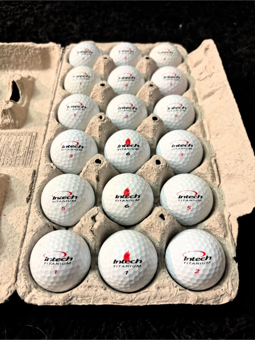 18 InTech Titanium Golf Balls