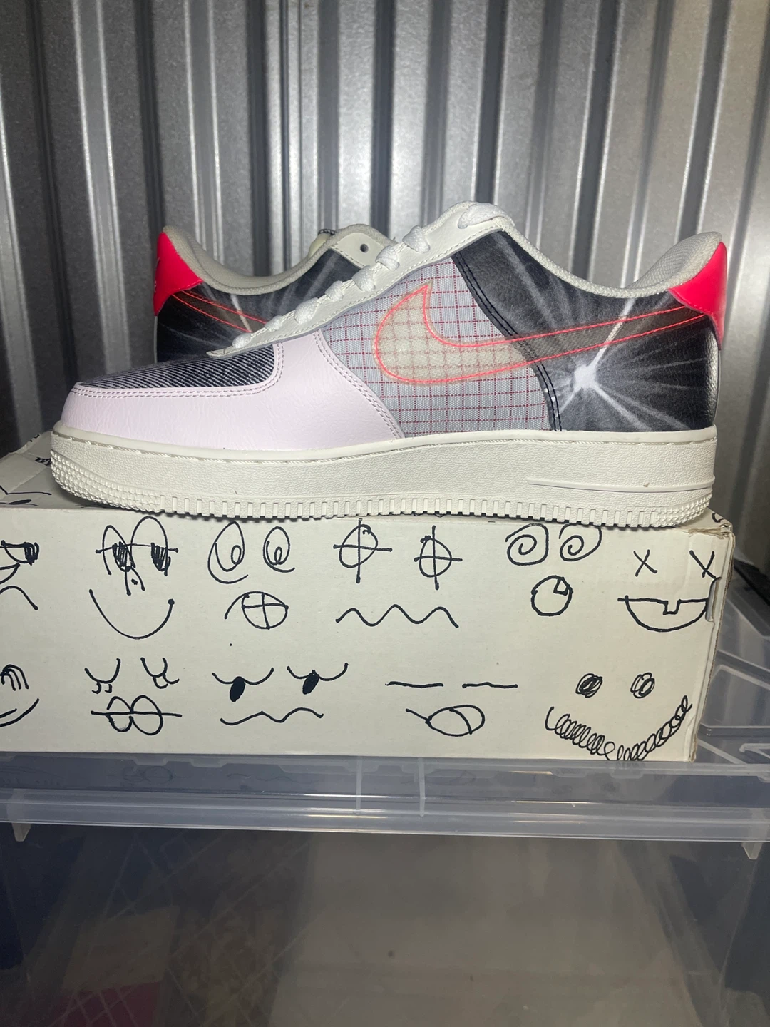 Nike Air Force 1 '07 PRM 2 Size 8.5 with Box - photo 4