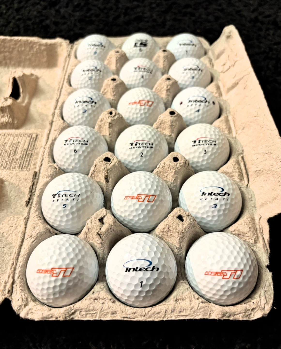 18 InTech Beta Ti Golf Balls