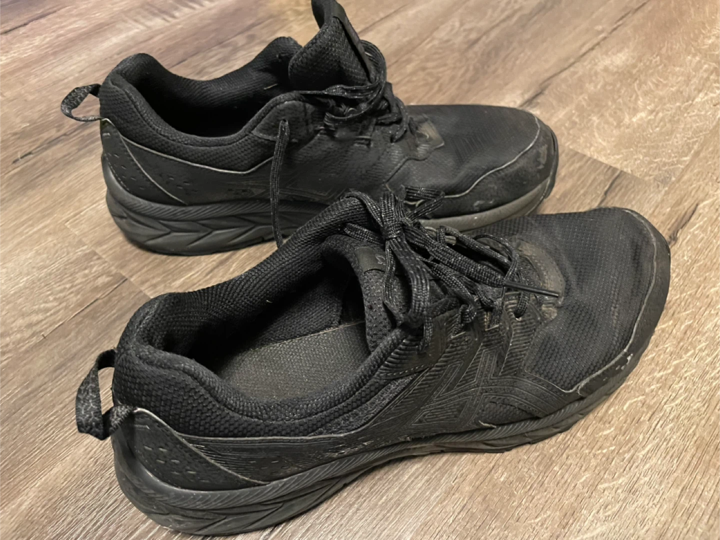 Asics Black Running Shoes - US 11 - photo 3