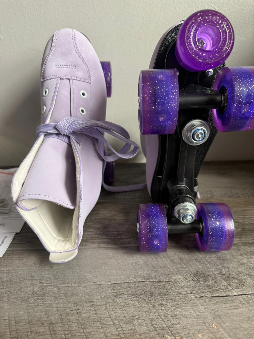Silvertree Roller Skates - Women's  Size 8 - photo 5