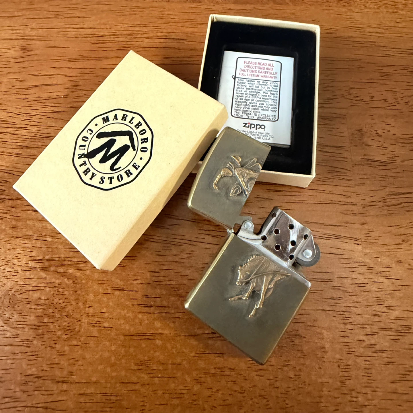 Rare Unused Vintage Marlboro ZIPPO Lighter(1994) - photo 2