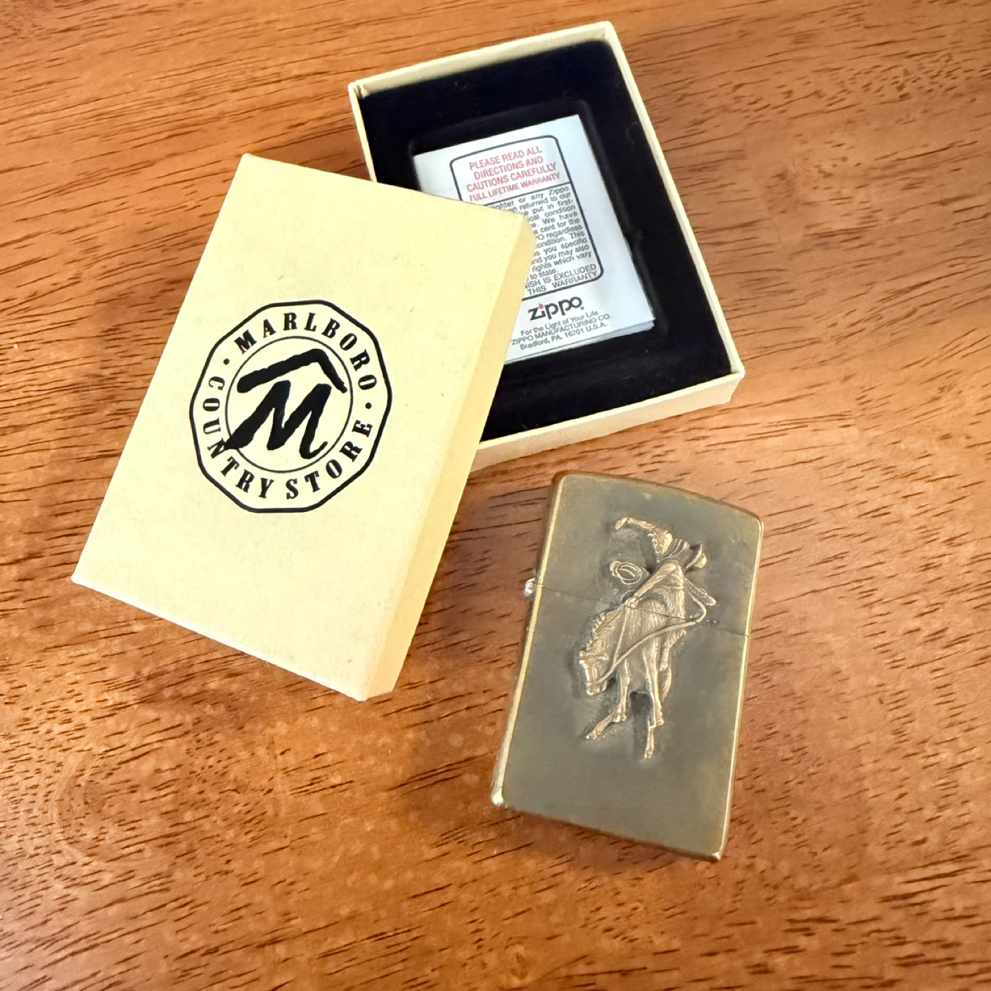 Rare Unused Vintage Marlboro ZIPPO Lighter(1994) - photo 3
