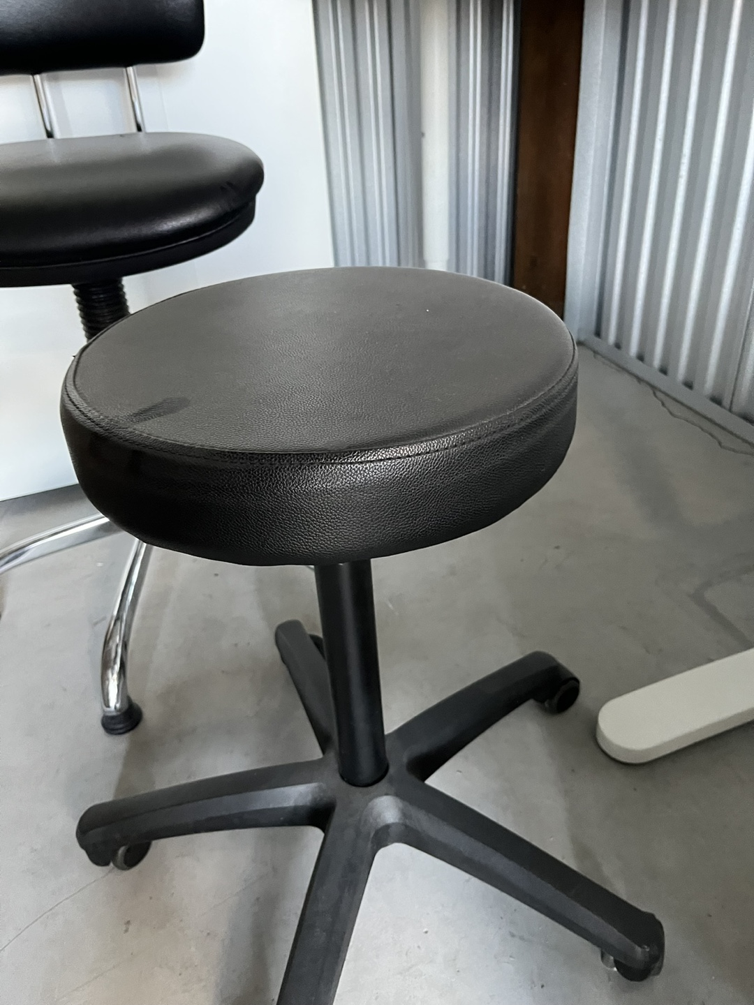 Black Swivel Stool
