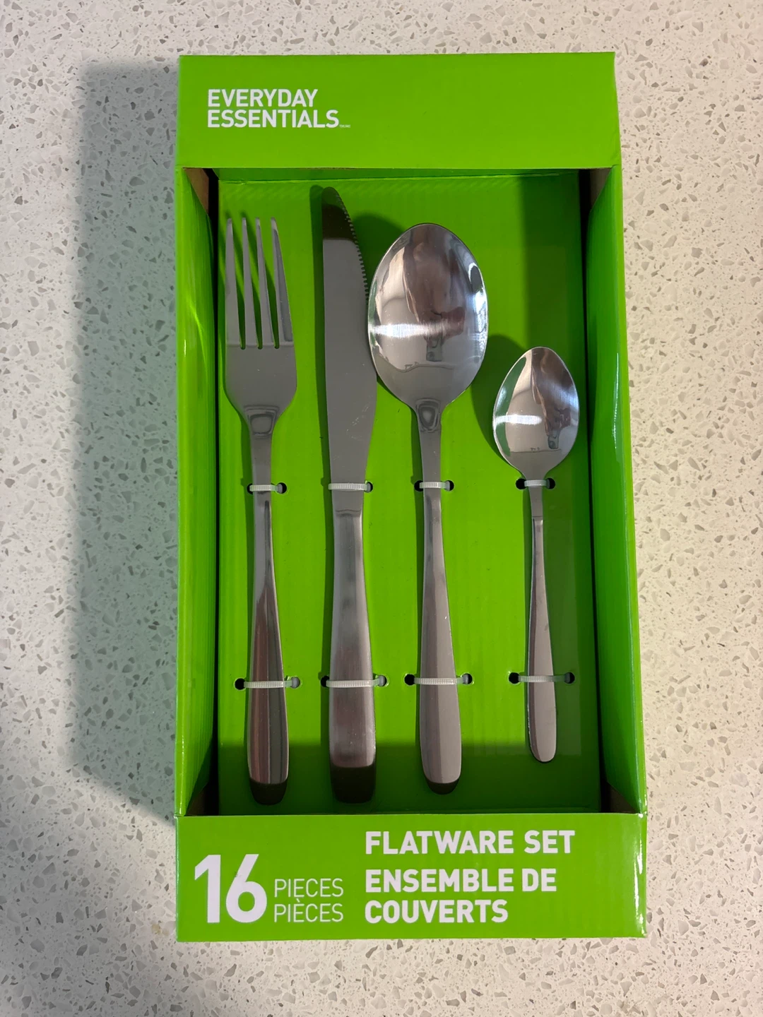 Everyday Essentials 16-Piece Flatware Set - New