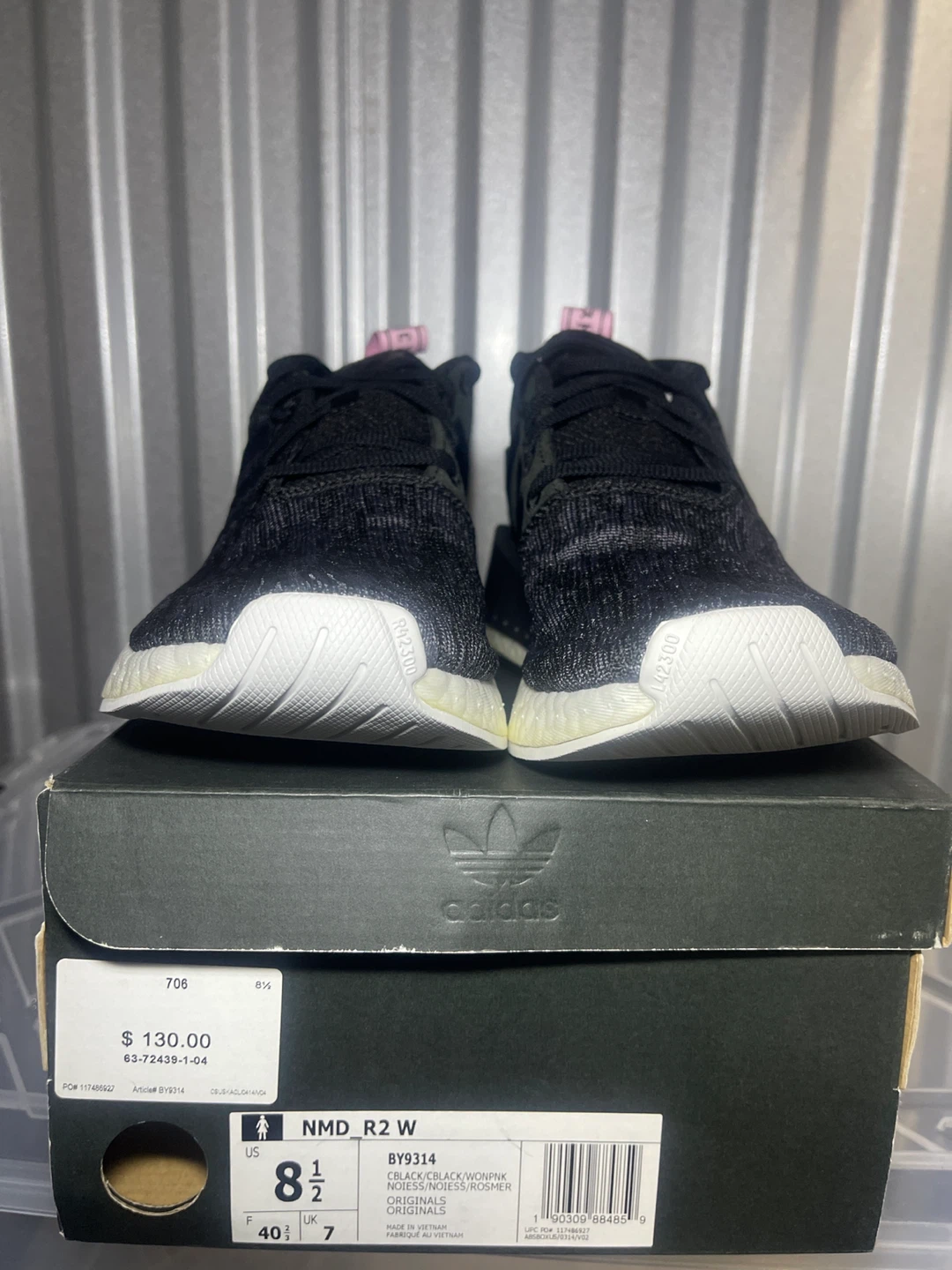 Adidas NMD_R2 W Black/Pink Size 8.5