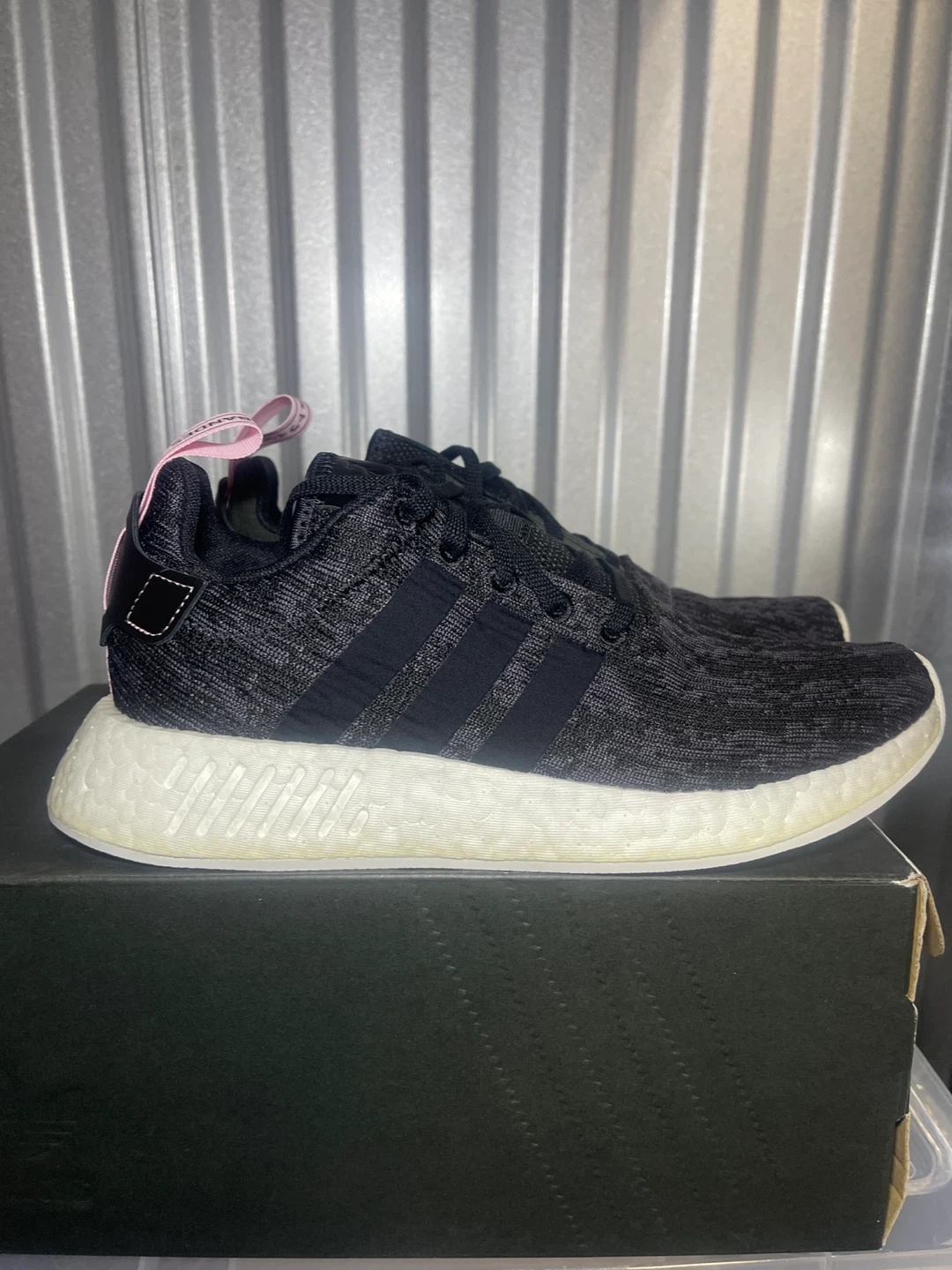 Adidas NMD_R2 W Black/Pink Size 8.5 - photo 2