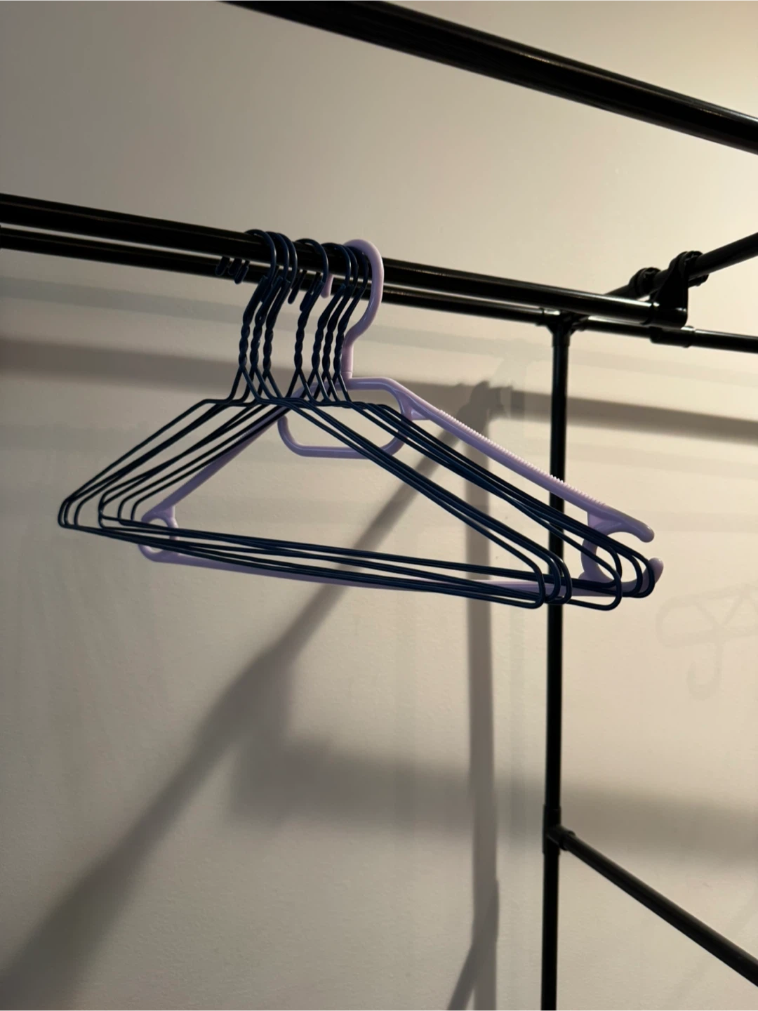 Black Metal Garment Rack - photo 5