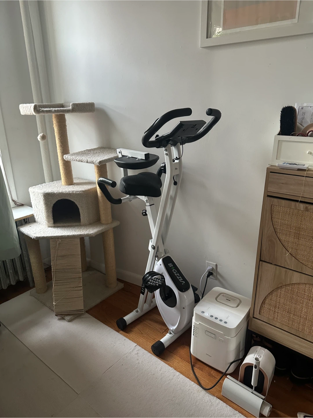 Bigzzia Foldable Stationary Exercise Bike - photo 5