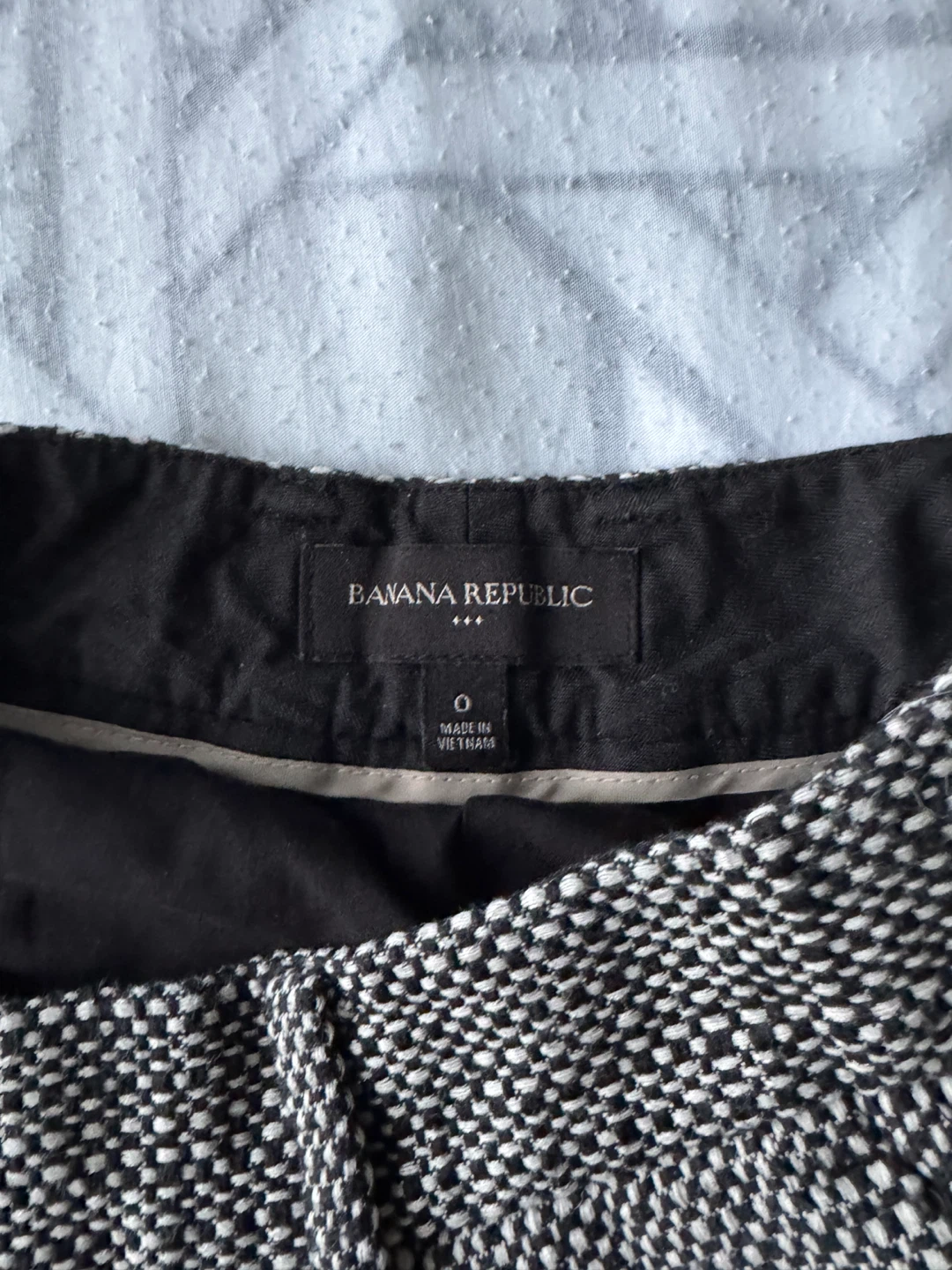 Banana Republic Tweed Shorts - Size 0 - photo 2