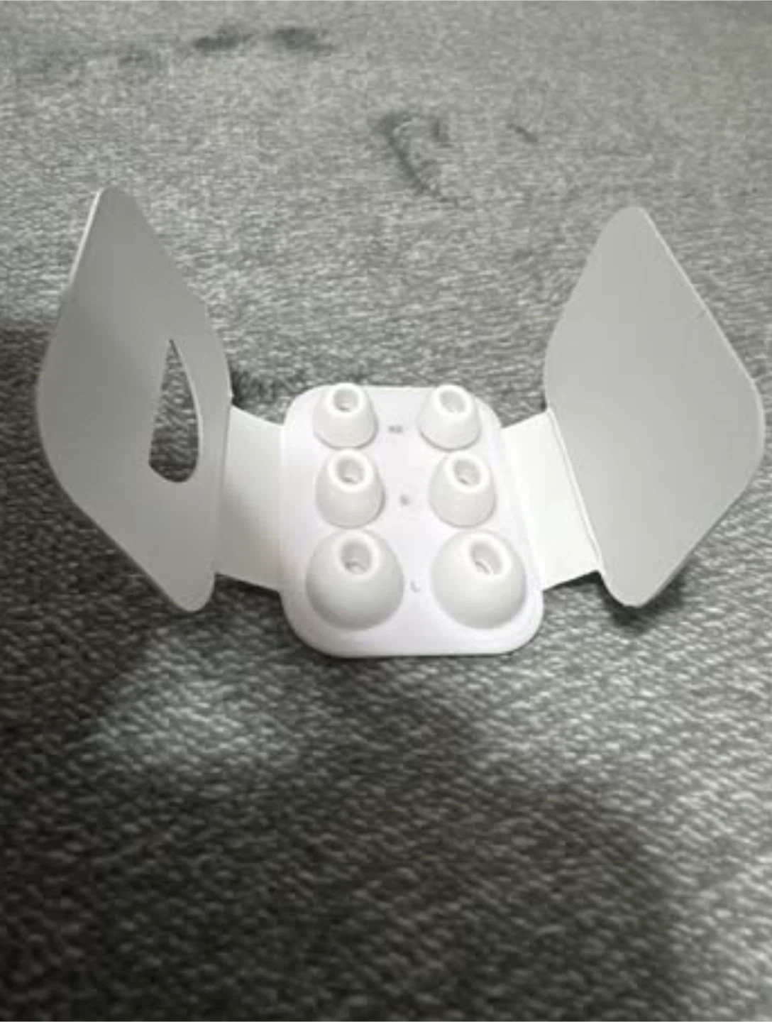 AirPods Pro 2 - photo 4
