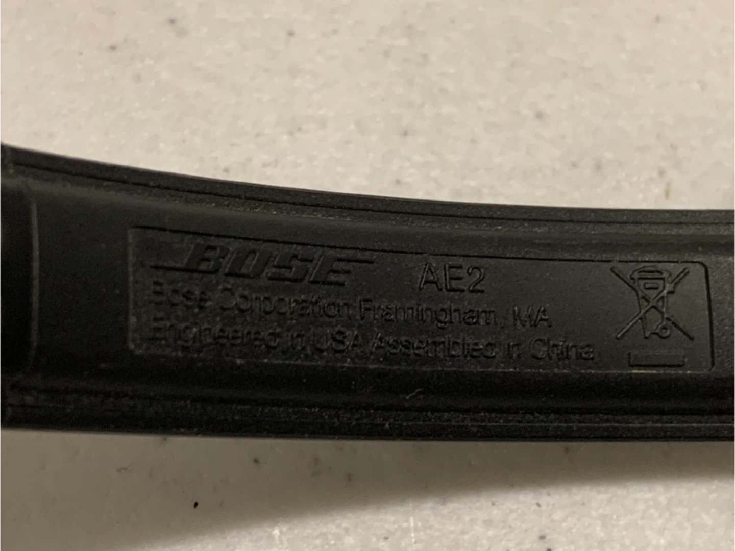 Bose AE2 Over-Ear Headphones (Working, Needs New Pads) - photo 2