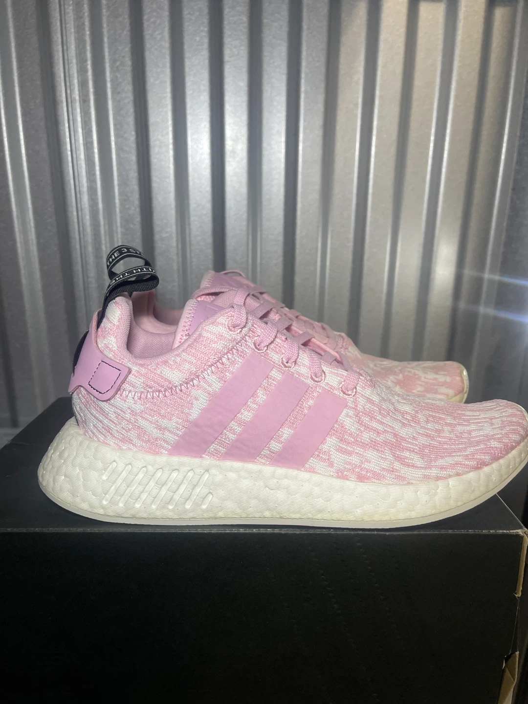 Adidas NMD_R2 W Pink Size 8.5 - photo 2