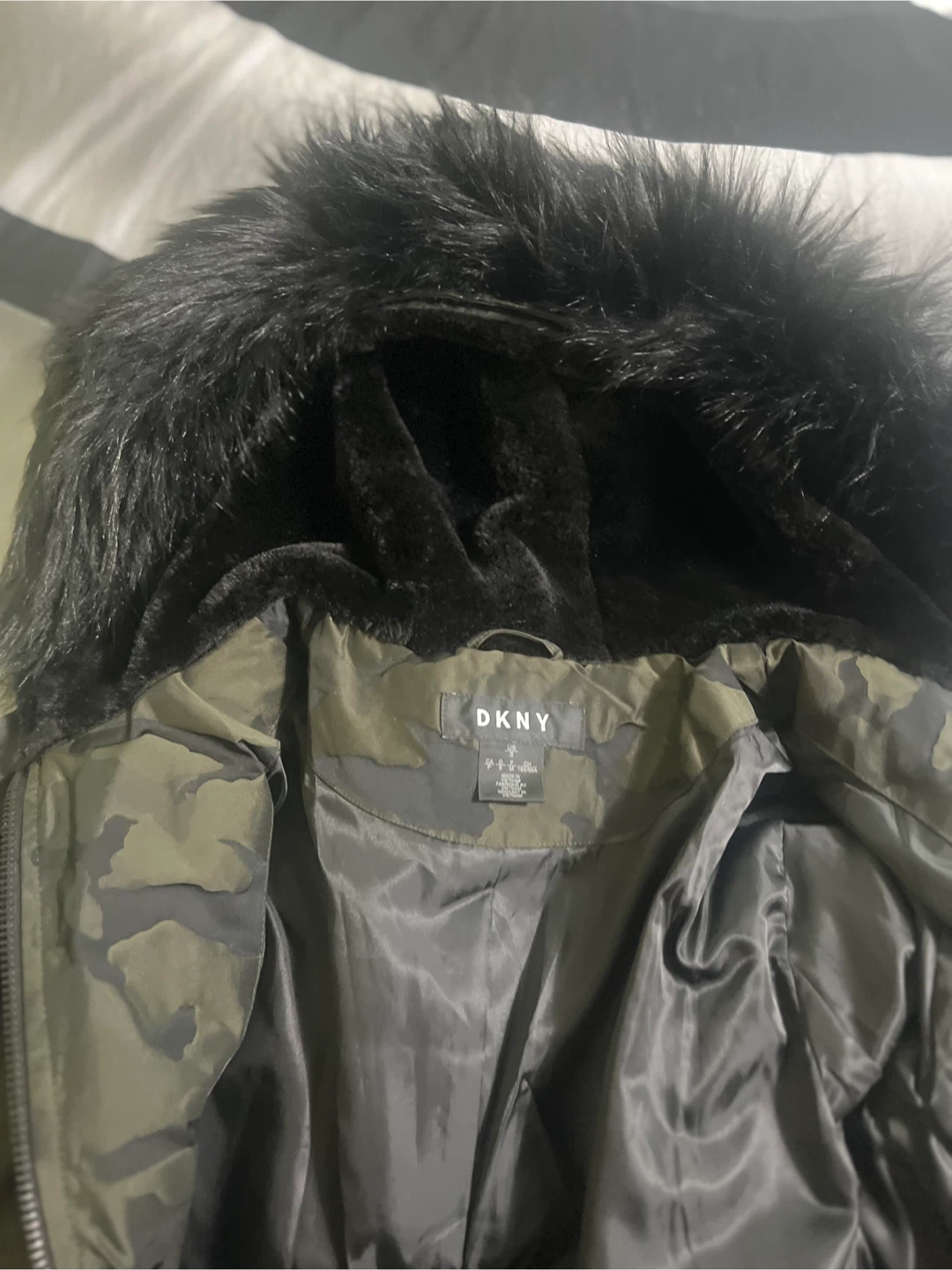 DKNY Camo Print Puffer Coat - Size S - photo 3