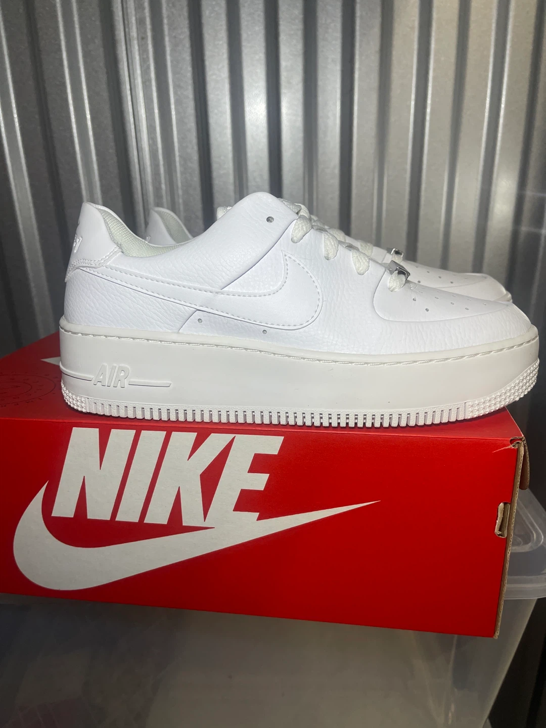 Nike W AF1 Sage Low - Size 8.5 Women's - White - photo 2