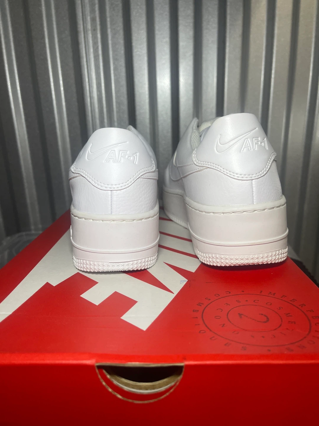 Nike W AF1 Sage Low - Size 8.5 Women's - White - photo 3