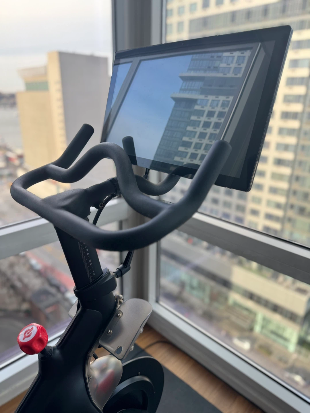 Peloton Bike - photo 4