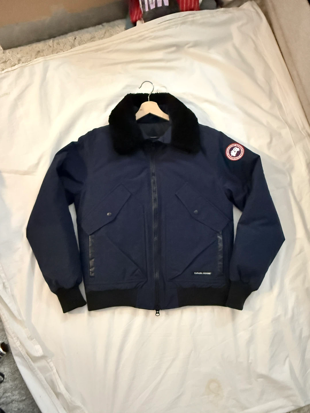 Canada Goose Navy Bomber Jacket - photo 2