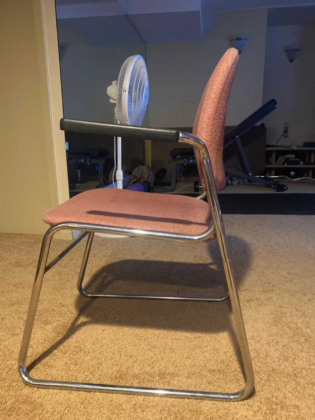 Stackable armchairs - photo 2