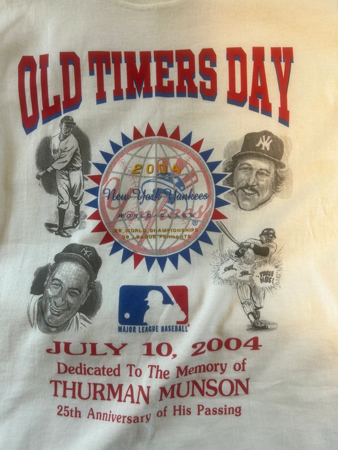 Collectible Rare NY Yankees 2004 Old Timers Day T shirt - photo 2
