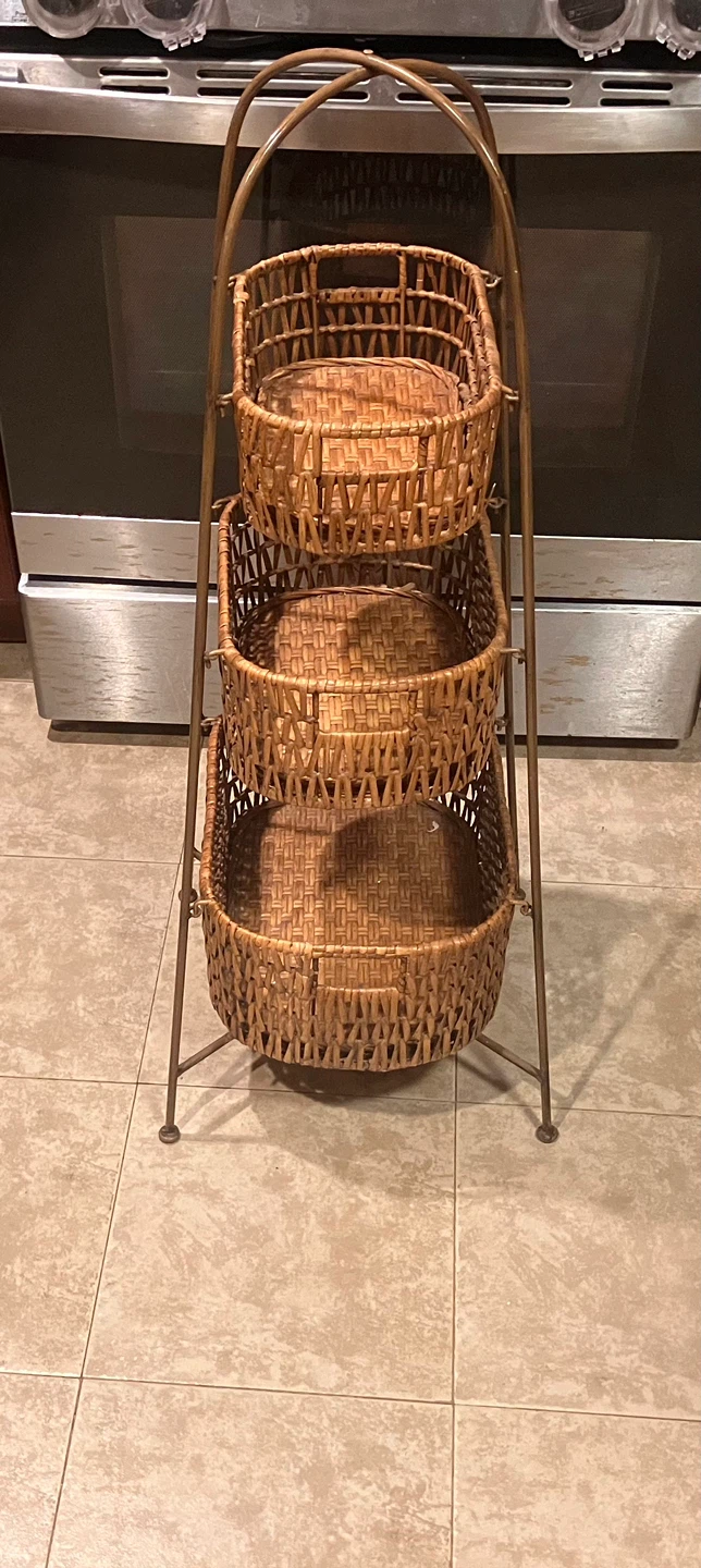 Wicker Basket Stand with 3 Tiered Baskets - photo 4