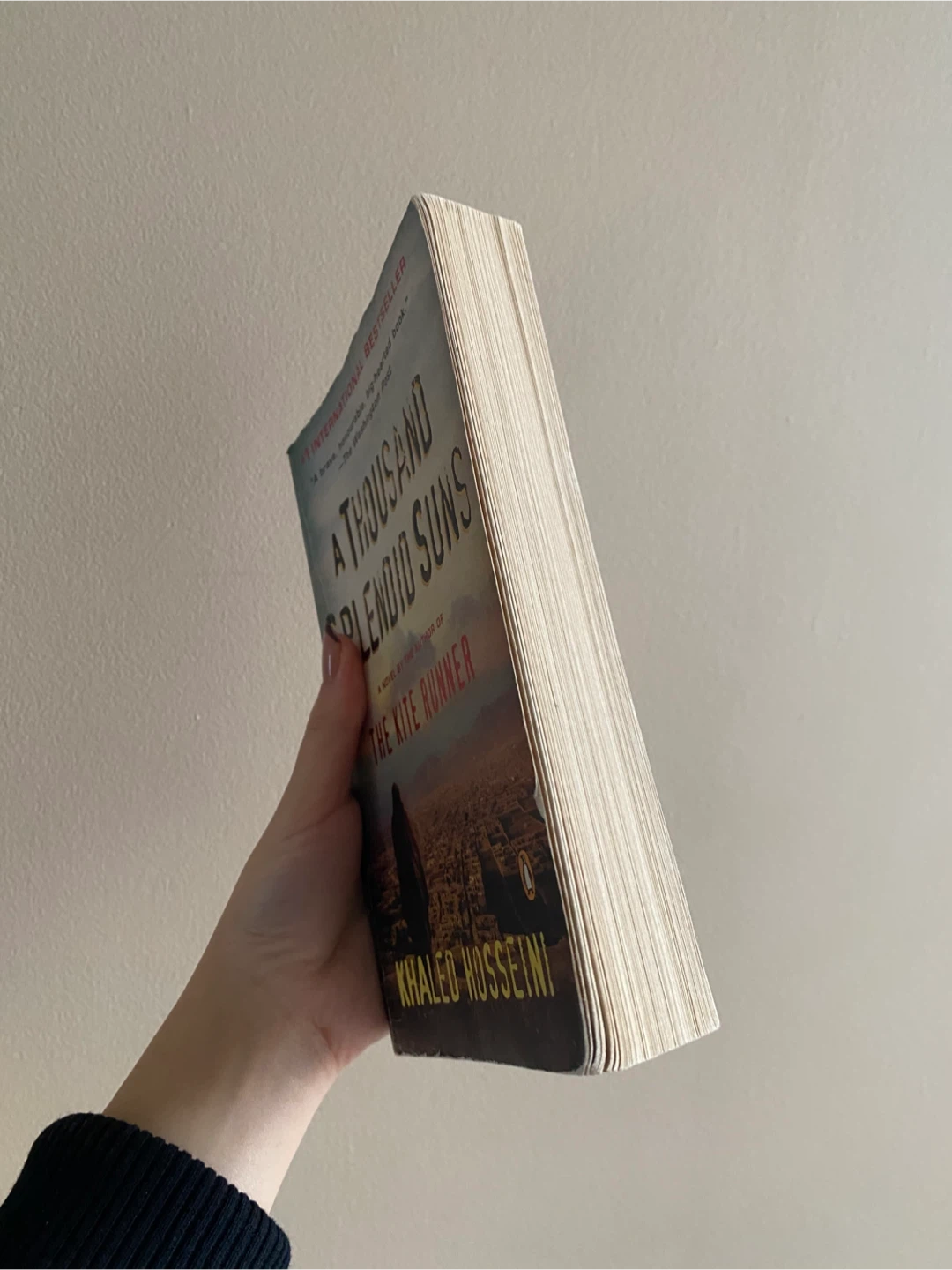 A thousand splendid suns (Paperback) - photo 4